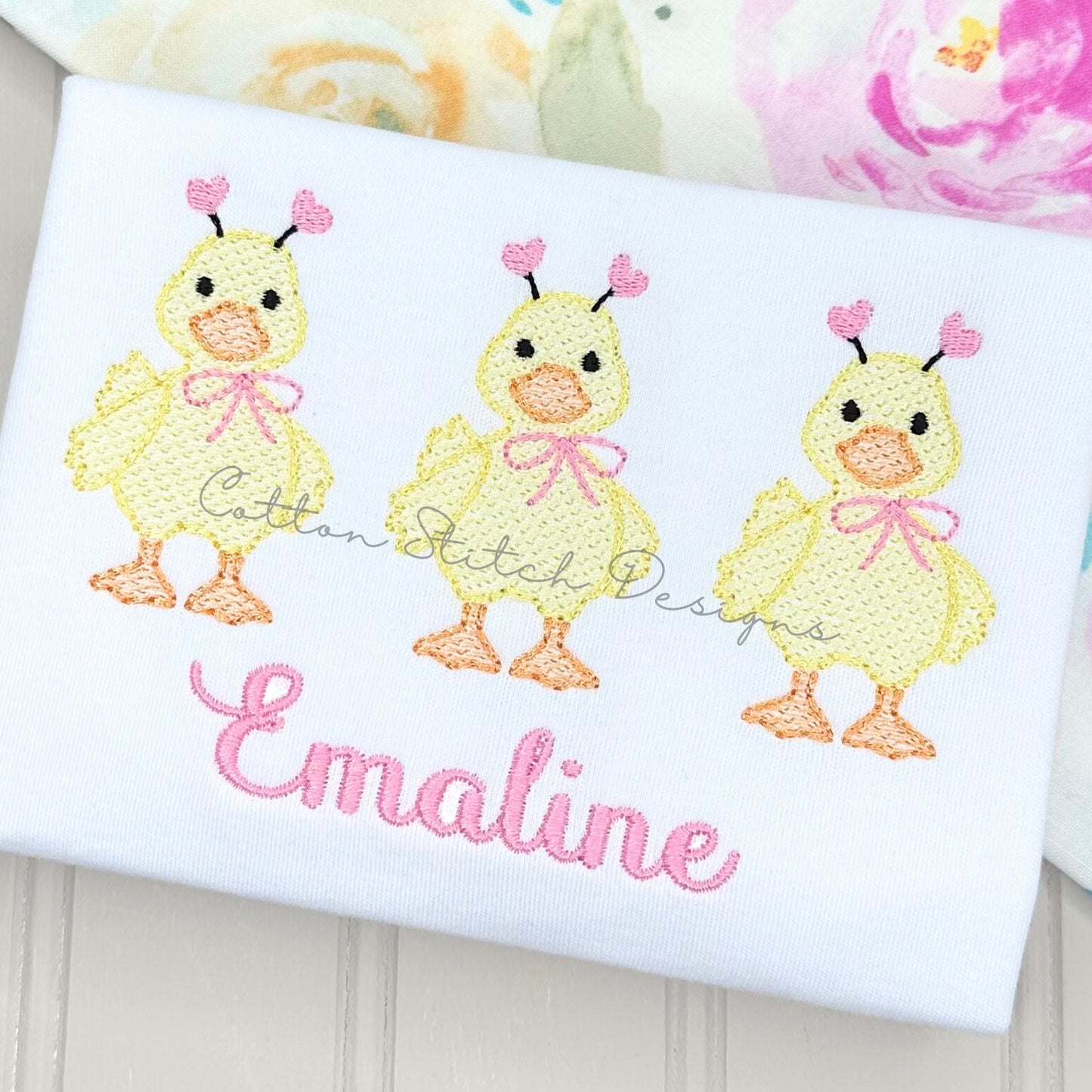Cute Valentine Yellow Duck Trio Sketch Embroidery Design
