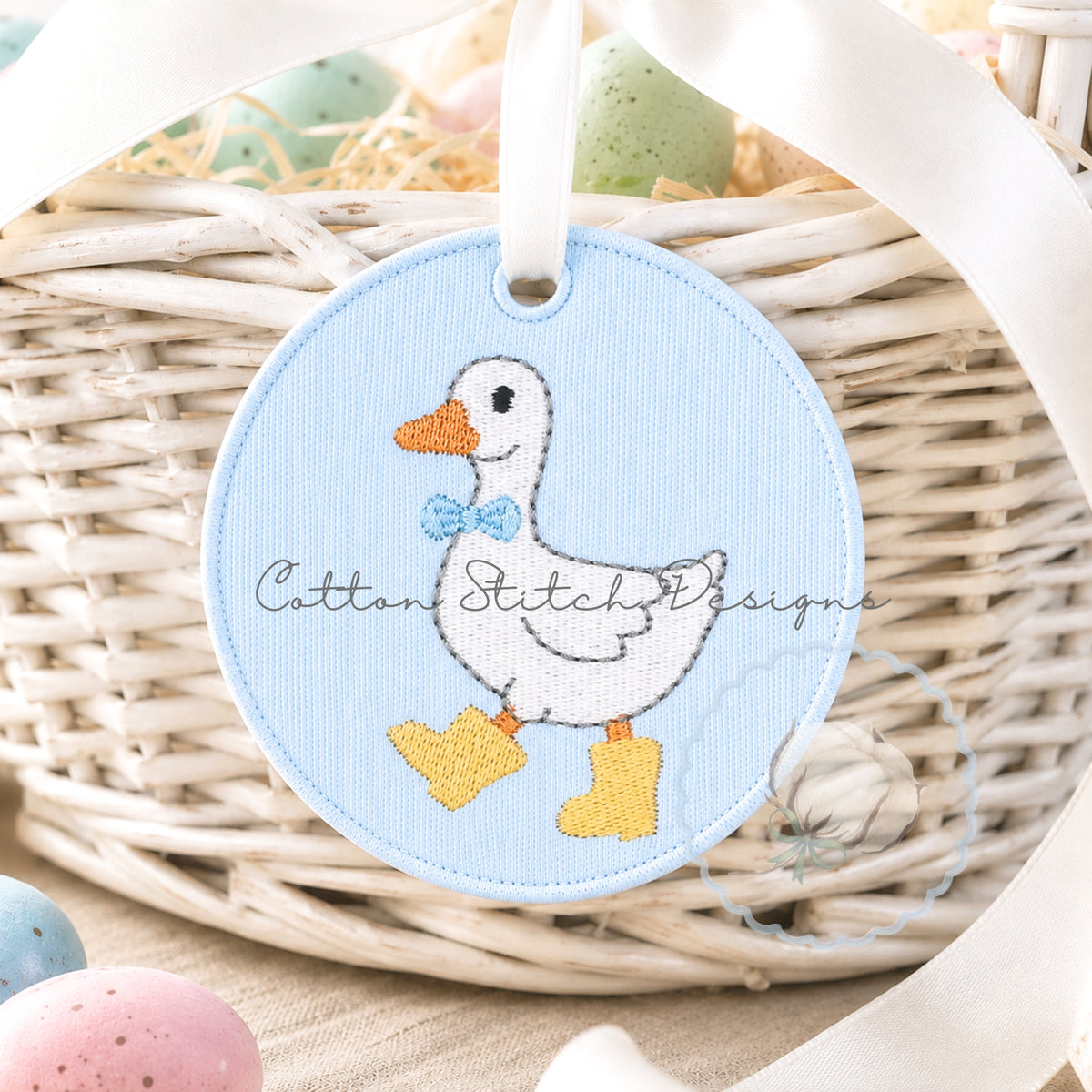 Mini Spring Goose Bow Tie Embroidery Design
